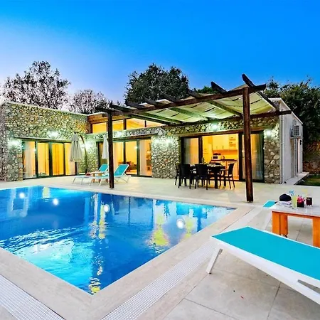 Nea Makri Willa Fethiye