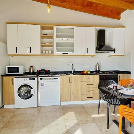 Villa Nea Makri
